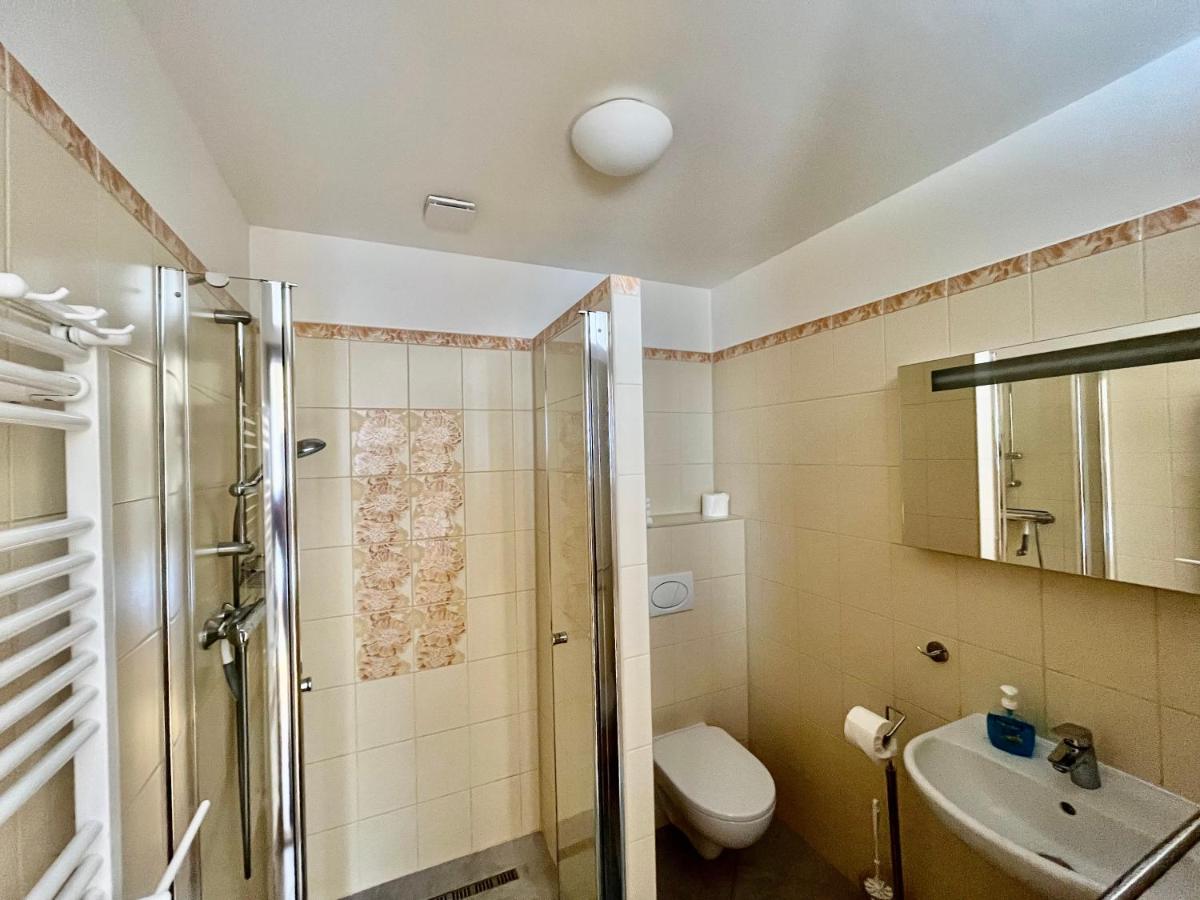 Privat u Eriky Hotell Stará Lesná Exteriör bild