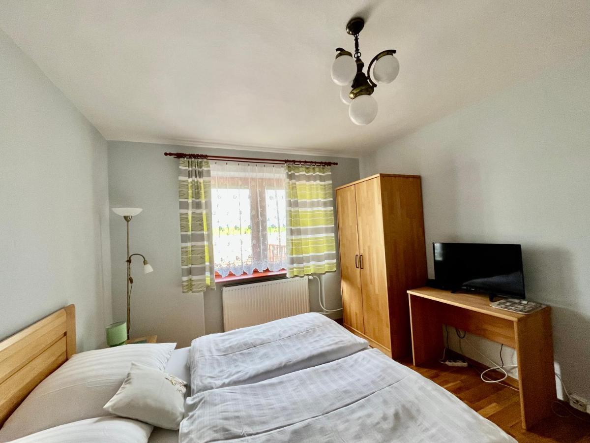 Privat u Eriky Hotell Stará Lesná Exteriör bild